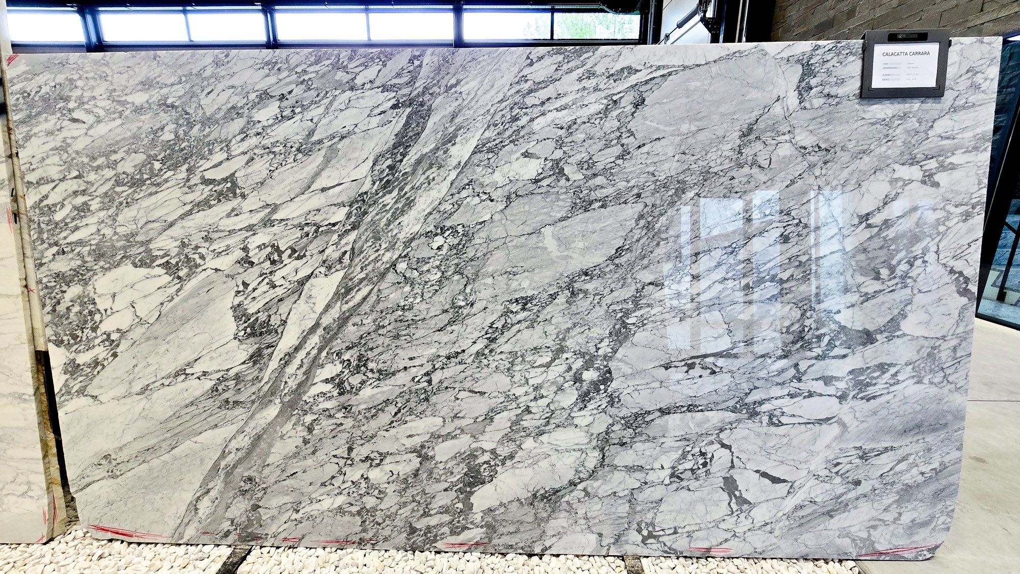 Calacatta Carrara