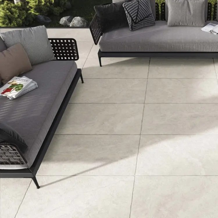 White terras vierkant