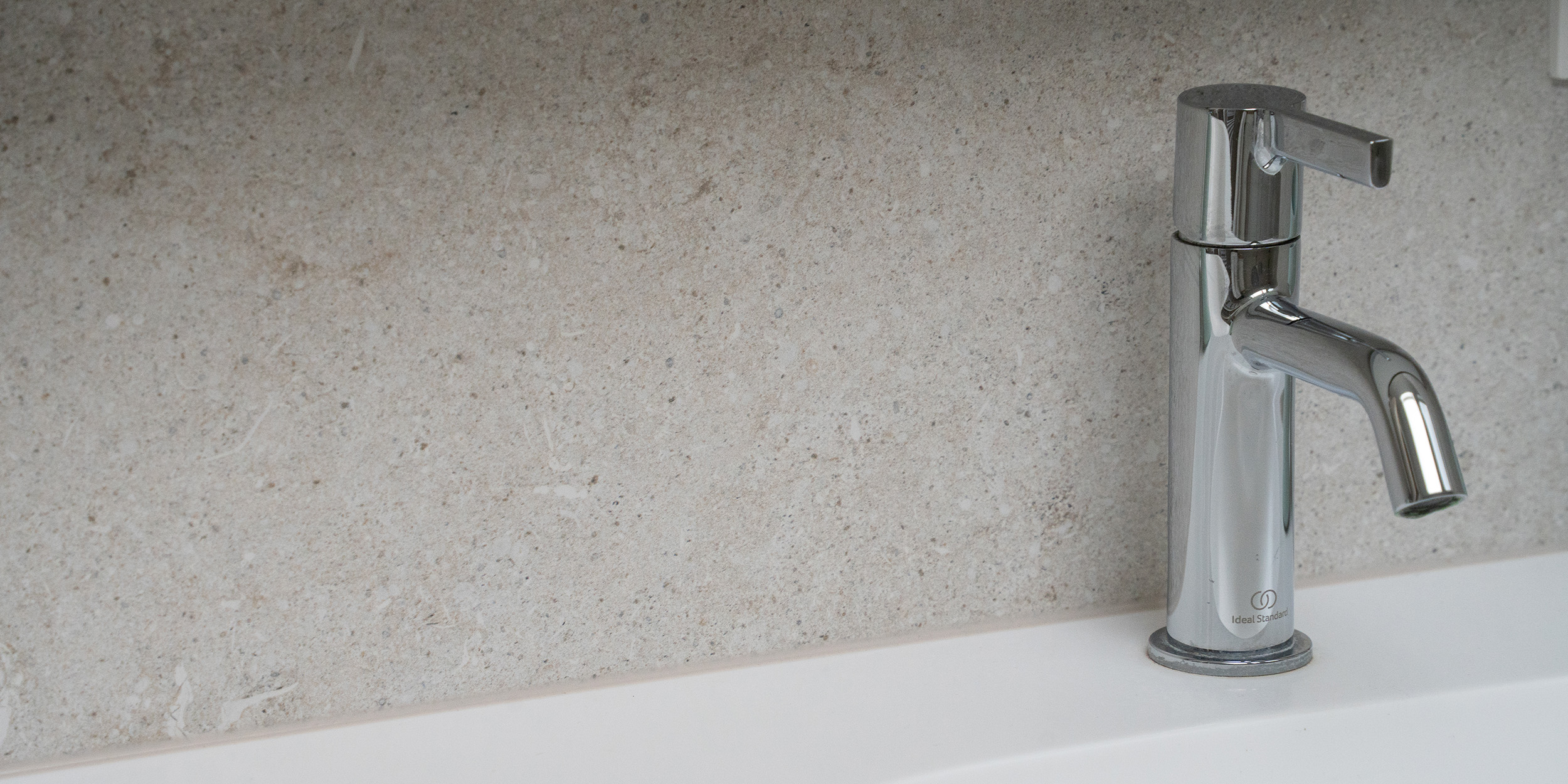 Fossil White Keramische Wandtegels Wastafel