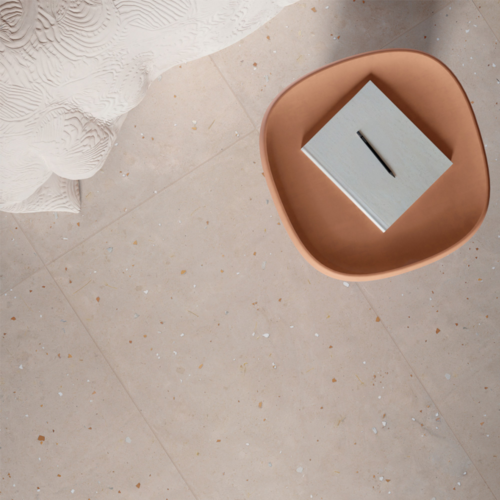 Moooi Egg Scape Powder