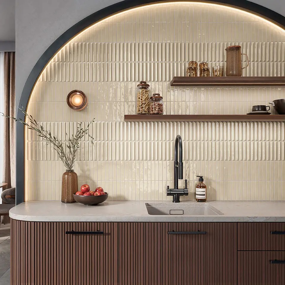 Prima Nova Almond en Decor Almond decortegel en wandtegel