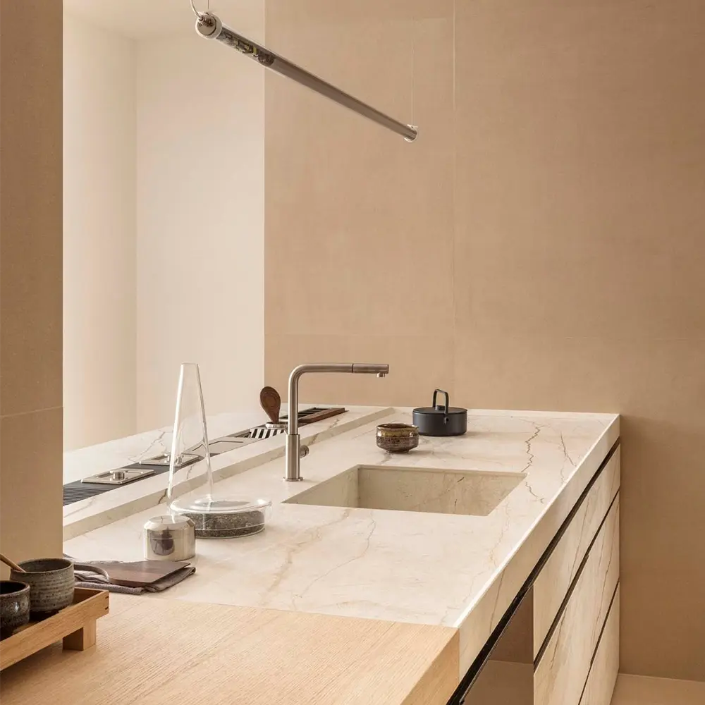 Striscia White Keukenblad Marmerlook